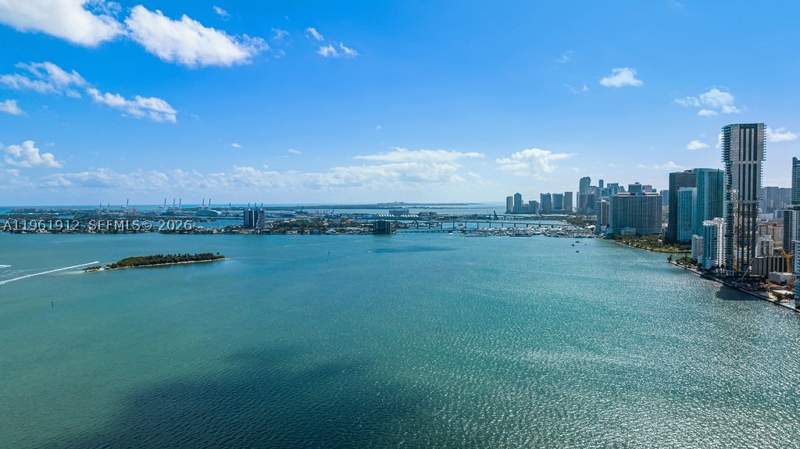 2 bedroom Condominium at 650 NE 32nd St 2205, Paraiso Bay Condo, Miami — photo 4