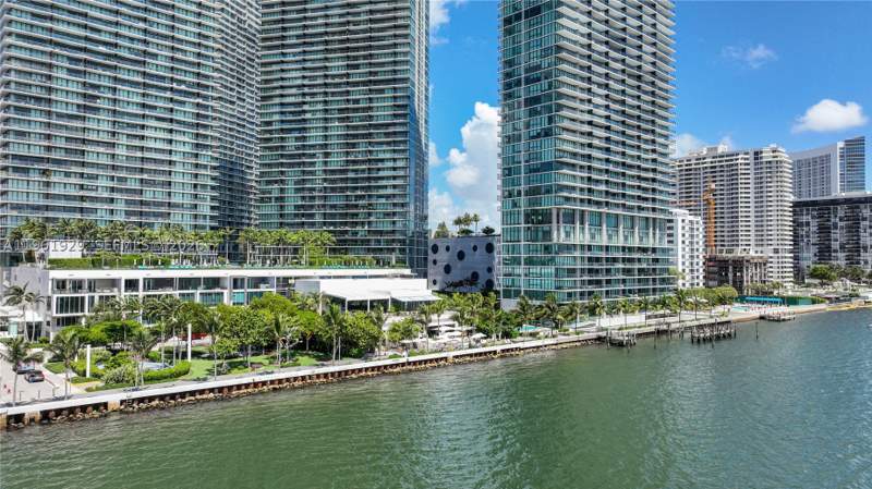 2 bedroom Condominium at 480 NE 31st St 1504, Gran Paraiso Condo, Miami — photo 5