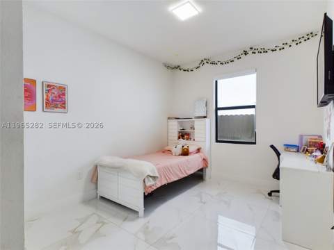 14560 SW 22nd Ter, Miami FL - photo 19 of 47