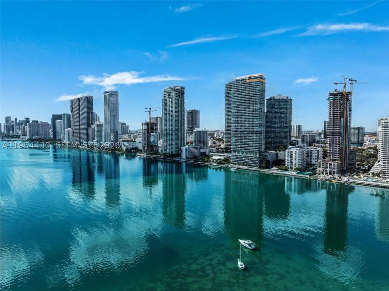 4 bedroom Condominium at 3131 NE 7th Ave Uph5303, One Paraiso Condo, Miami — photo 4