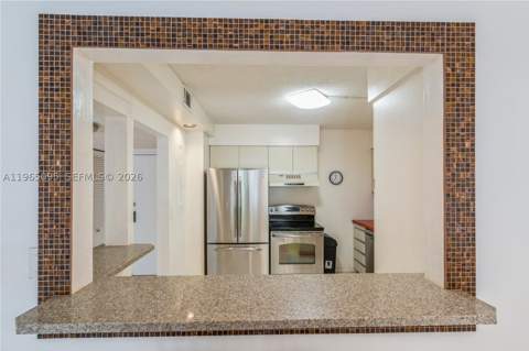 18151 NE 31st Ct 205, Aventura FL - photo 8 of 34