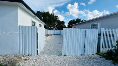 1100 NW 75th St, Miami FL - photo 23 of 24