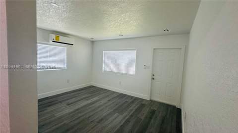 1100 NW 75th St, Miami FL - photo 9 of 24