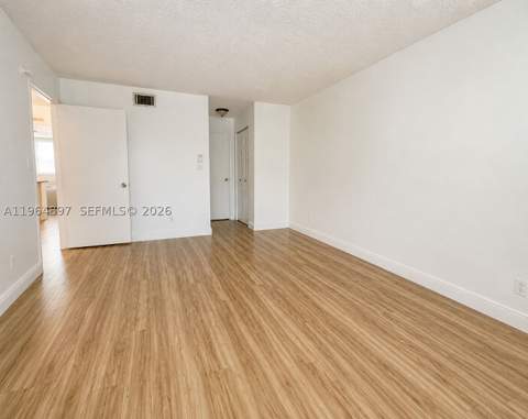 445 NE 195th St 429, Miami FL - photo 6 of 12