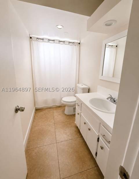 445 NE 195th St 429, Miami FL - photo 9 of 12