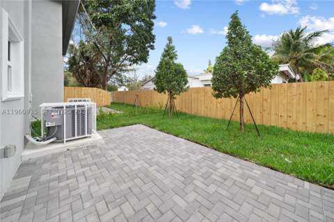 529 NW 56th St, Miami FL - photo 13 of 69