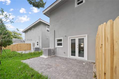 529 NW 56th St, Miami FL - photo 15 of 69