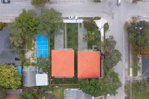 529 NW 56th St, Miami FL - photo 6 of 69
