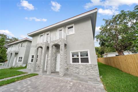 529 NW 56th St, Miami FL - photo 9 of 69