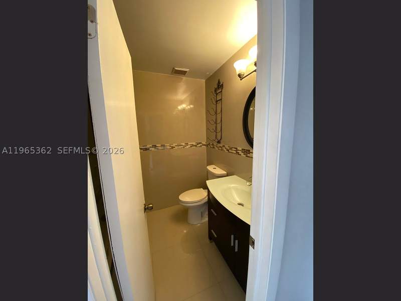 2 bedroom Condominium at 8031 NW 8th St 17, Las Villas De Fountainblea, Miami — photo 5