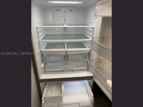 8031 NW 8th St 17, Miami FL - photo 8 of 17