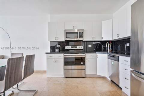 5601 Collins Ave 423, Miami Beach FL - photo 17 of 32