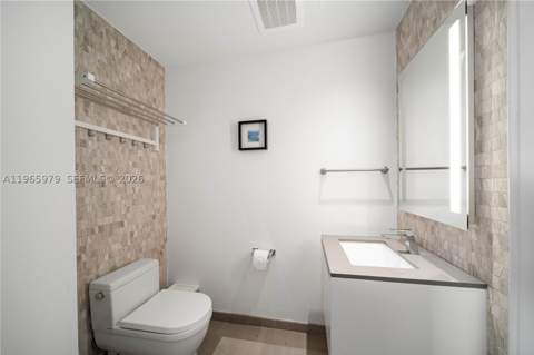 68 SE 6th St 1201, Miami FL - photo 14 of 38
