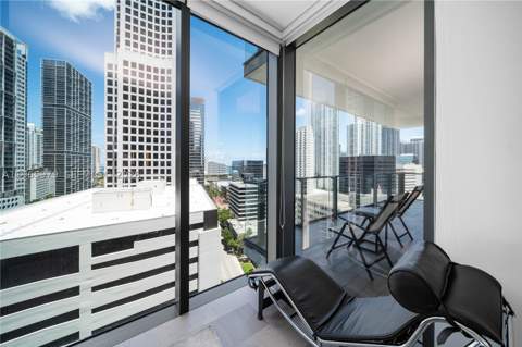 68 SE 6th St 1201, Miami FL - photo 23 of 38