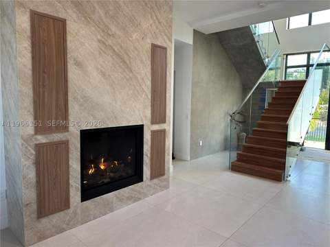 2050 S Hibiscus Dr, North Miami FL - photo 6 of 17