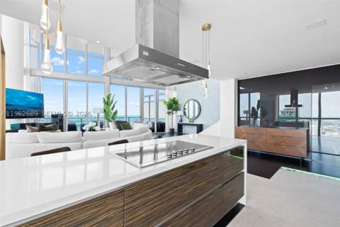 1100 Biscayne Blvd 5706, Miami FL - photo 13 of 39