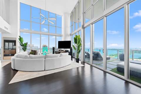 1100 Biscayne Blvd 5706, Miami FL - photo 14 of 39