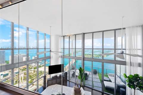 1100 Biscayne Blvd 5706, Miami FL - photo 21 of 39