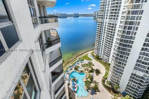 2 bedroom Condominium at 19195 NE 36th Ct 2302, Mystic Pointe Condo No Tw, Aventura — photo 3