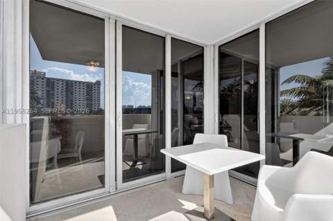 19333 Collins Ave 510, Sunny Isles Beach FL - photo 21 of 57