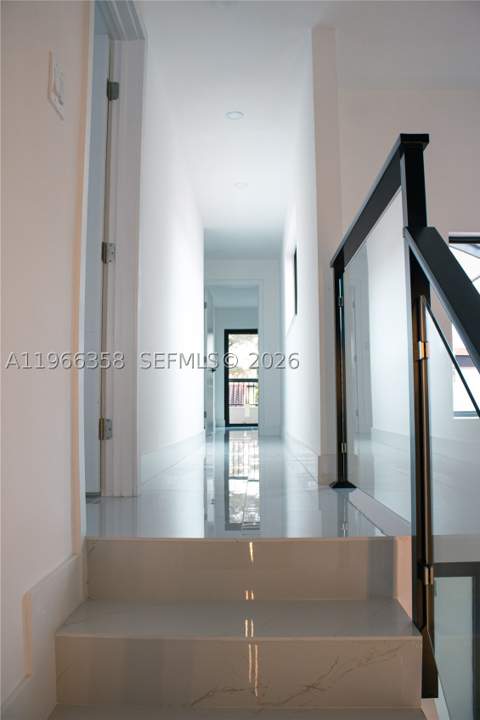 10433 SW 118th Ct, Miami FL - photo 11 of 34