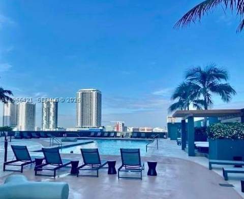1750 N Bayshore Dr 3808, Miami FL - photo 10 of 18