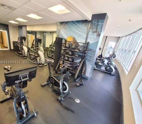 1750 N Bayshore Dr 3808, Miami FL - photo 16 of 18