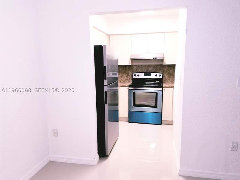 2 bedroom Condominium at 5748 W 26th Ave 5748, Lago Azul Condo, Hialeah — photo 3