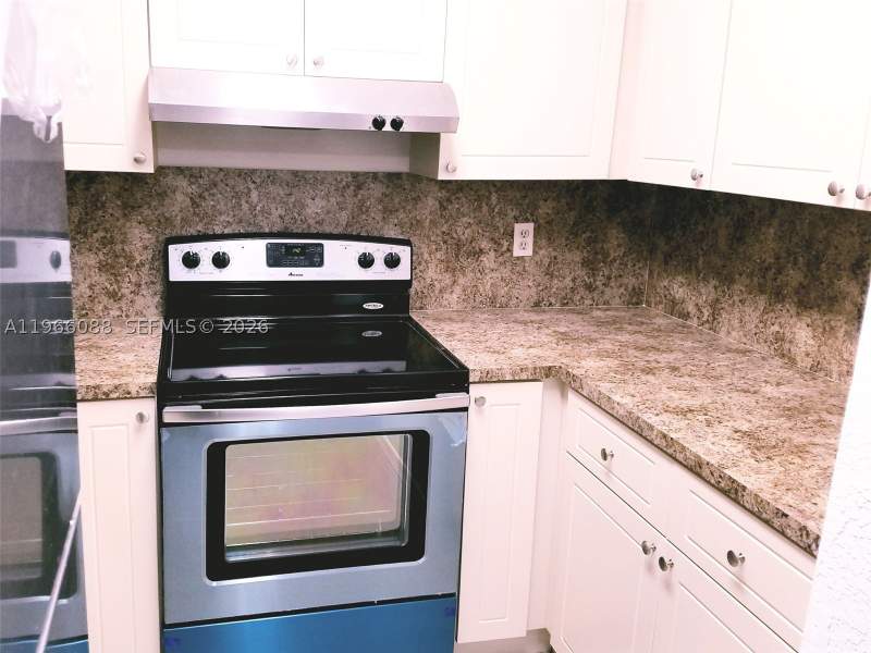 2 bedroom Condominium at 5748 W 26th Ave 5748, Lago Azul Condo, Hialeah — photo 5
