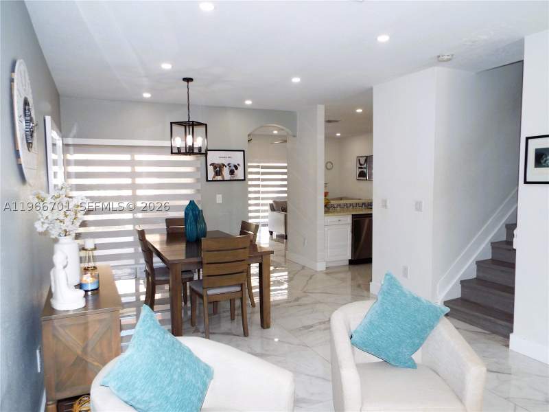 3 bedroom Townhouse at 21470 SW 85th Path, Santa Barbara, Cutler Bay — photo 3