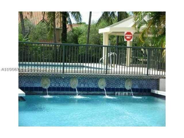 2 bedroom Condominium at 18330 NW 68th Ave A, La Hacienda Country Club, Hialeah — photo 5