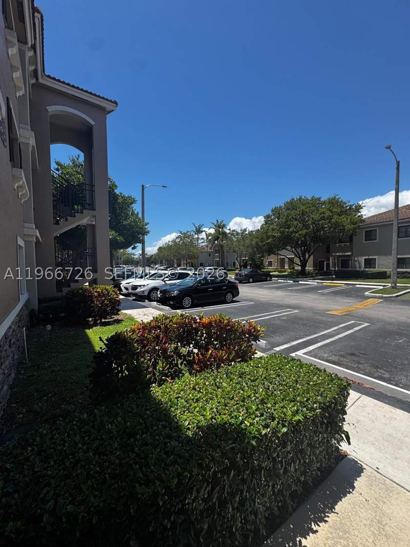 2 bedroom Condominium at 22621 SW 88th Pl 302-8, The Courts At Bayshore II, Cutler Bay — photo 3