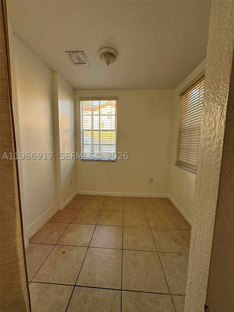 3 bedroom Townhouse at 9257 SW 227th St 11, The Shores Condo No 1, Cutler Bay — photo 4