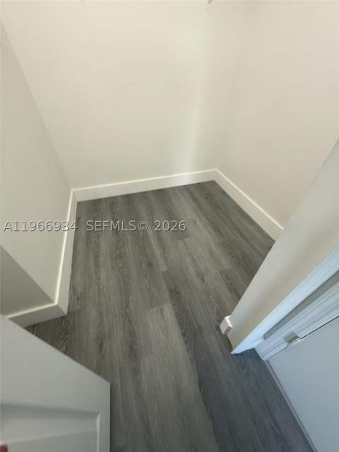 930 NE 34th Ave 201, Homestead FL - photo 19 of 26