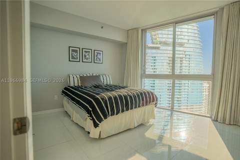 465 Brickell Ave 4802, Miami FL - photo 17 of 22