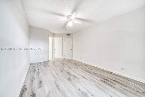 8290 Lake Dr 236, Doral FL - photo 15 of 26