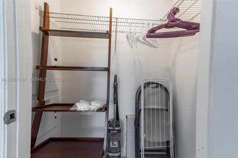 1750 N Bayshore Dr 4507, Miami FL - photo 15 of 39