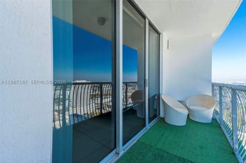 1750 N Bayshore Dr 4507, Miami FL - photo 21 of 39