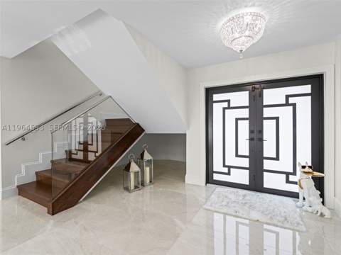 6180 Pine Tree Dr, Miami Beach FL - photo 7 of 65