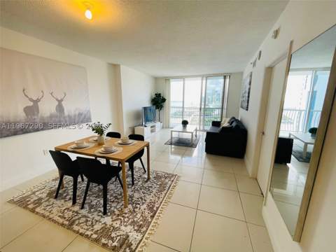 1750 N Bayshore Dr 2710, Miami FL - photo 8 of 28