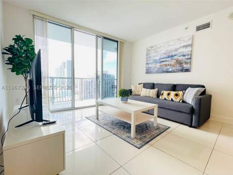 1750 N Bayshore Dr 2710, Miami FL - photo 9 of 28