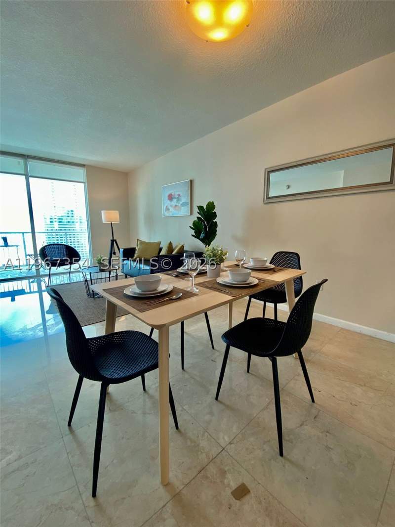 1 bedroom Condominium at 1200 Brickell Bay Dr 4217, The Club At Brickell Bay, Miami — photo 4