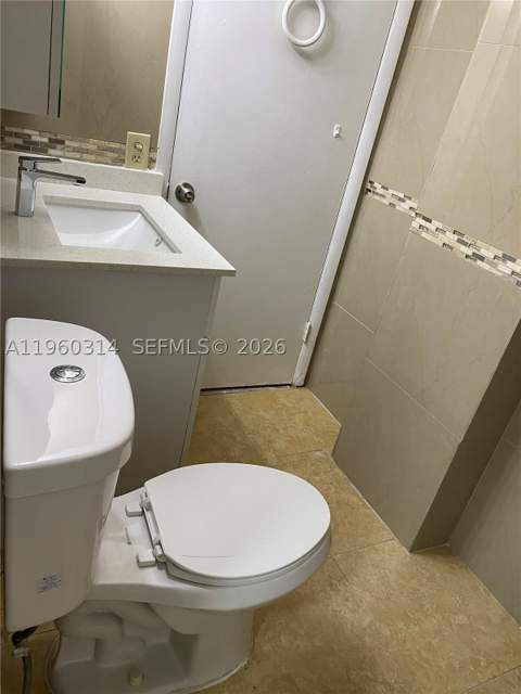 12500 NE 5th Ave 101, North Miami FL - photo 6 of 10