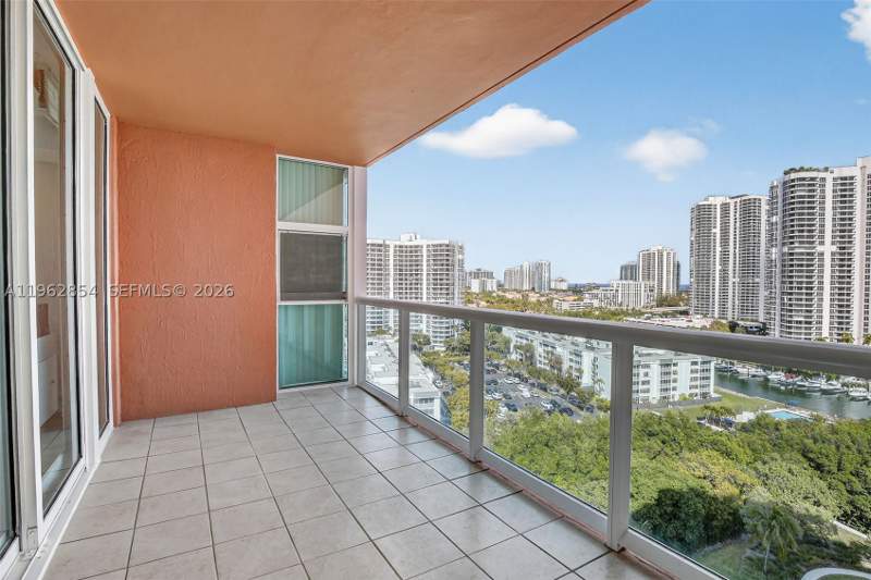 3 bedroom Condominium at 3370 Hidden Bay Dr 1501, 100 Hidden Bay Condo, Aventura — photo 3