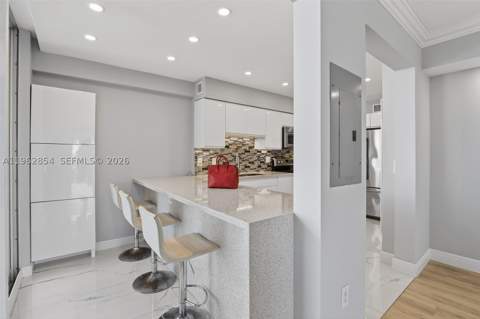 3370 Hidden Bay Dr 1501, Aventura FL - photo 7 of 69
