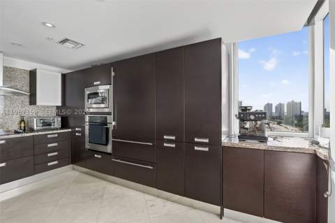 19400 Turnberry Way 1012, Aventura FL - photo 16 of 58