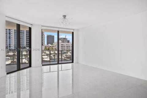 17301 Biscayne Blvd 305, North Miami Beach FL - photo 14 of 48