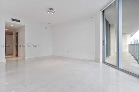 17301 Biscayne Blvd 305, North Miami Beach FL - photo 18 of 48