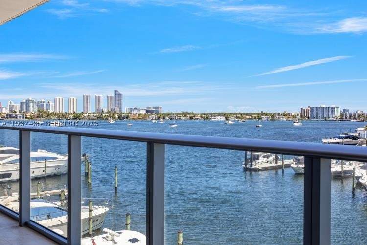 2 bedroom Condominium at 17301 Biscayne Blvd 305, Marina Palms Residences N, North Miami Beach — photo 3