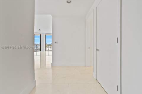 17301 Biscayne Blvd 305, North Miami Beach FL - photo 6 of 48